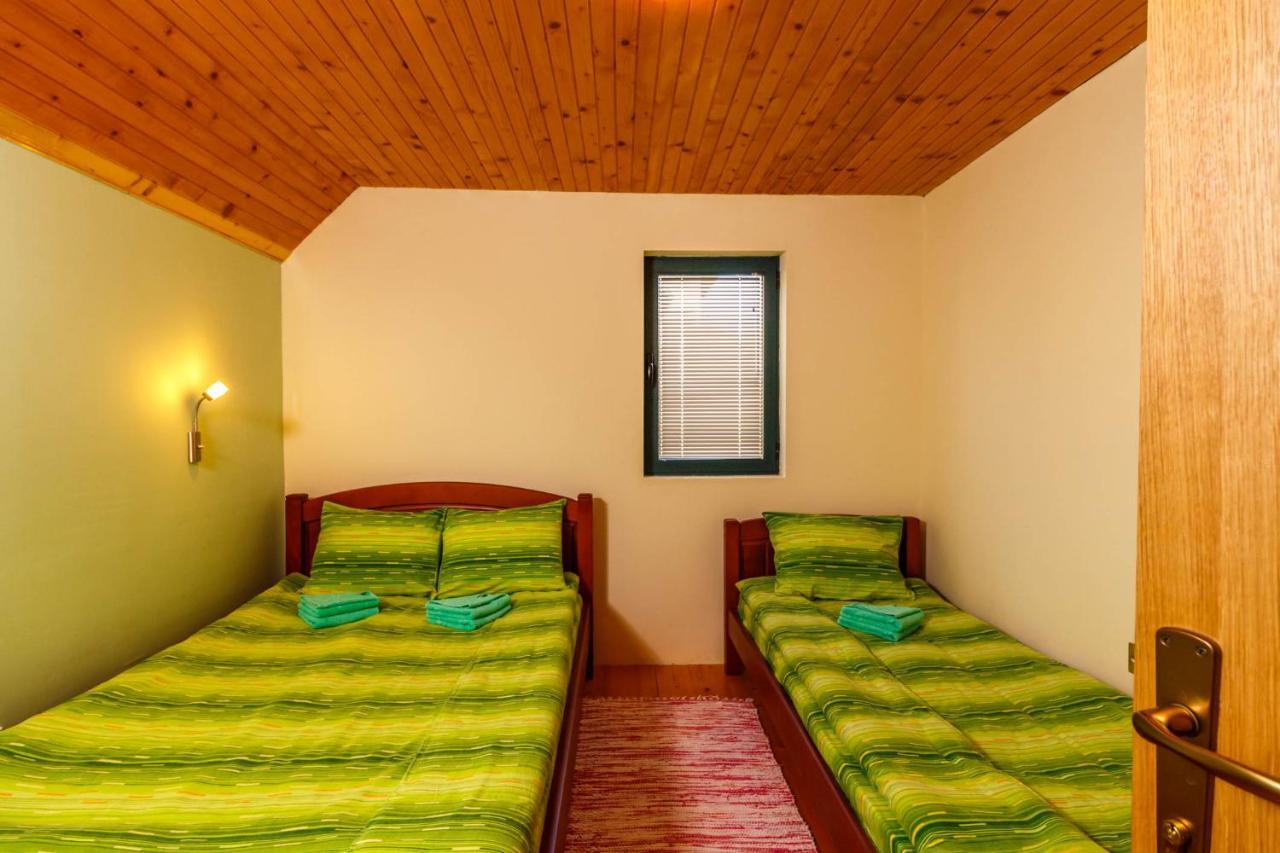 Guesthouse Wolf Zabljak  Exterior photo